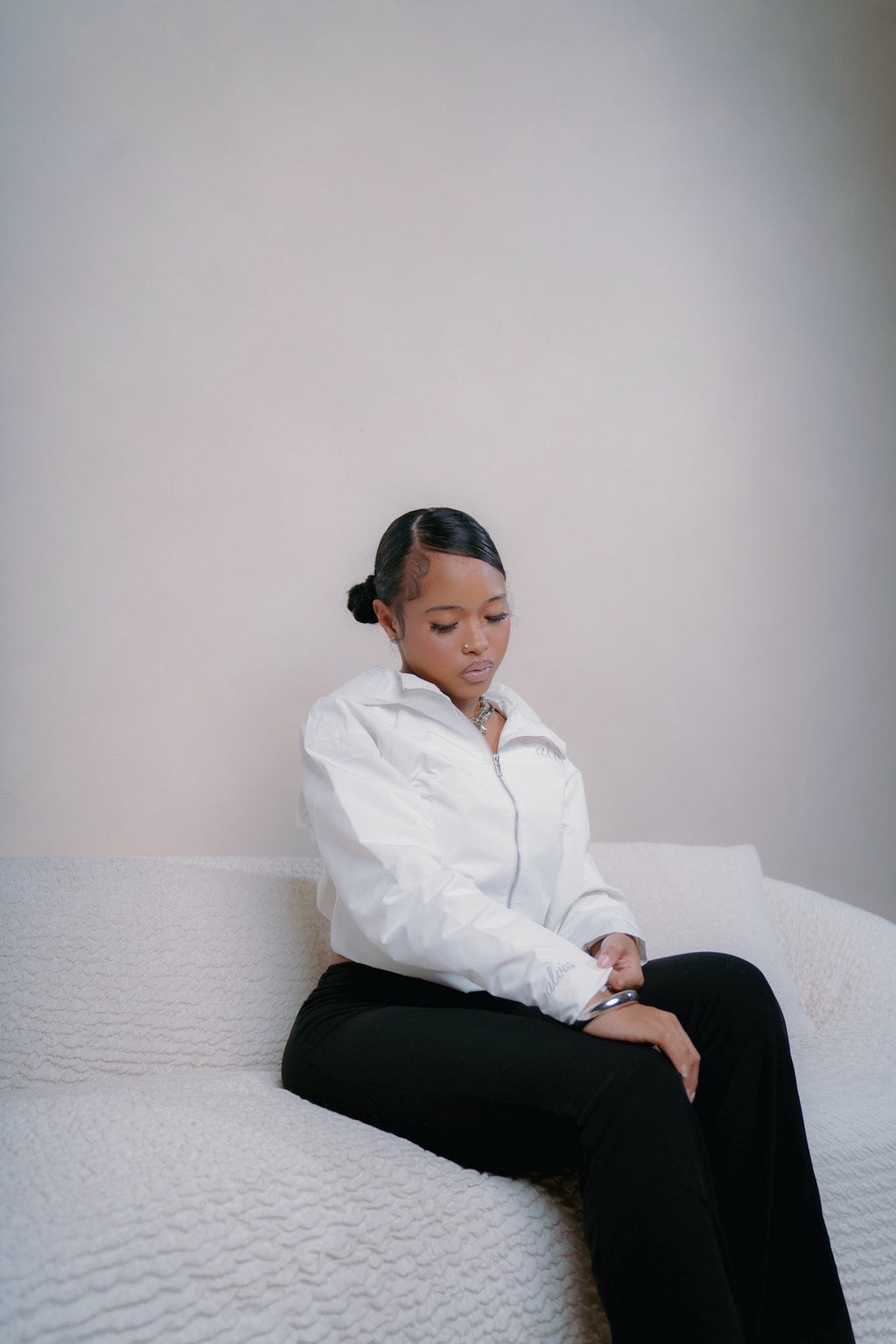 Shell 01 — White (Unisex)