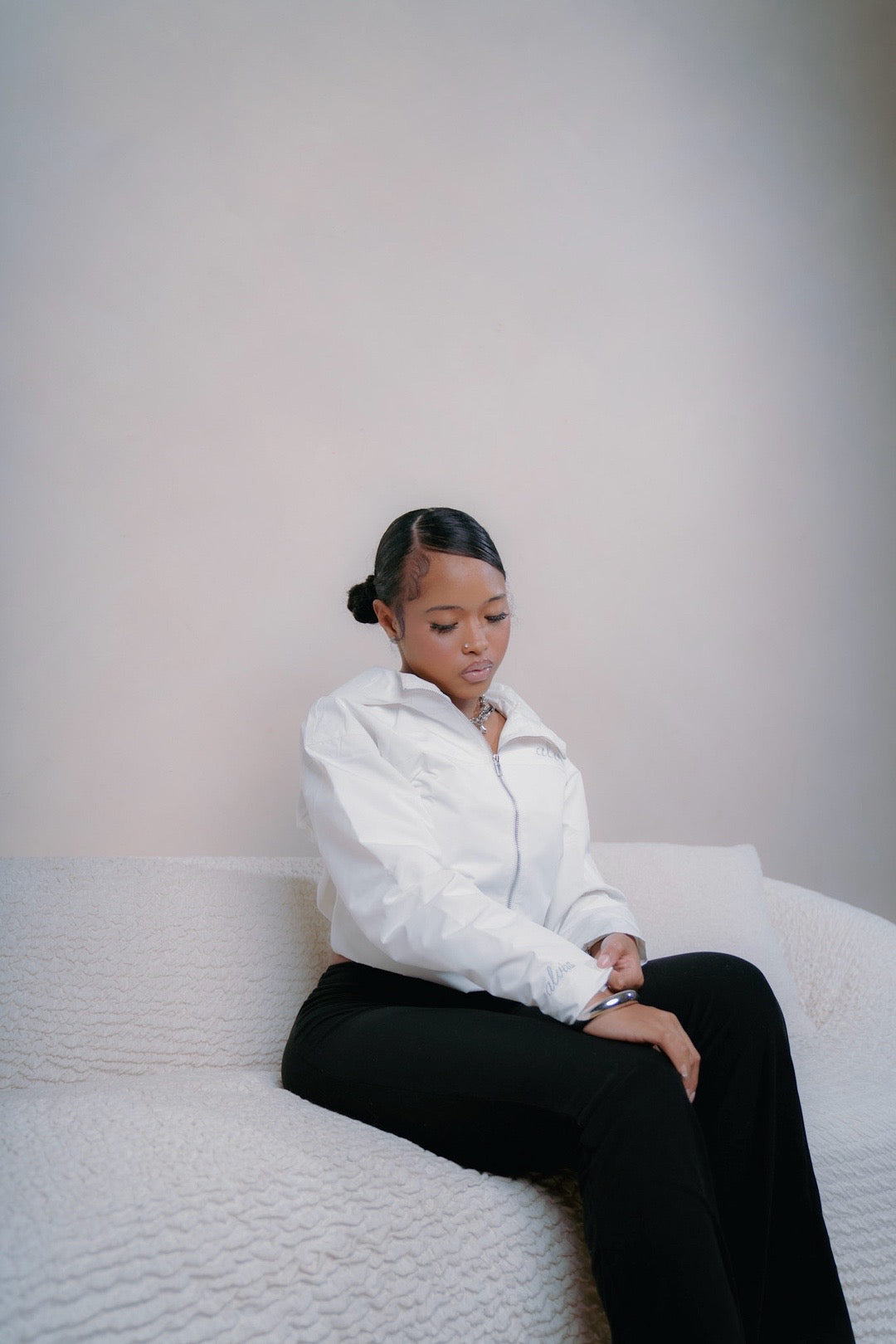 Shell 01 — White (Unisex)