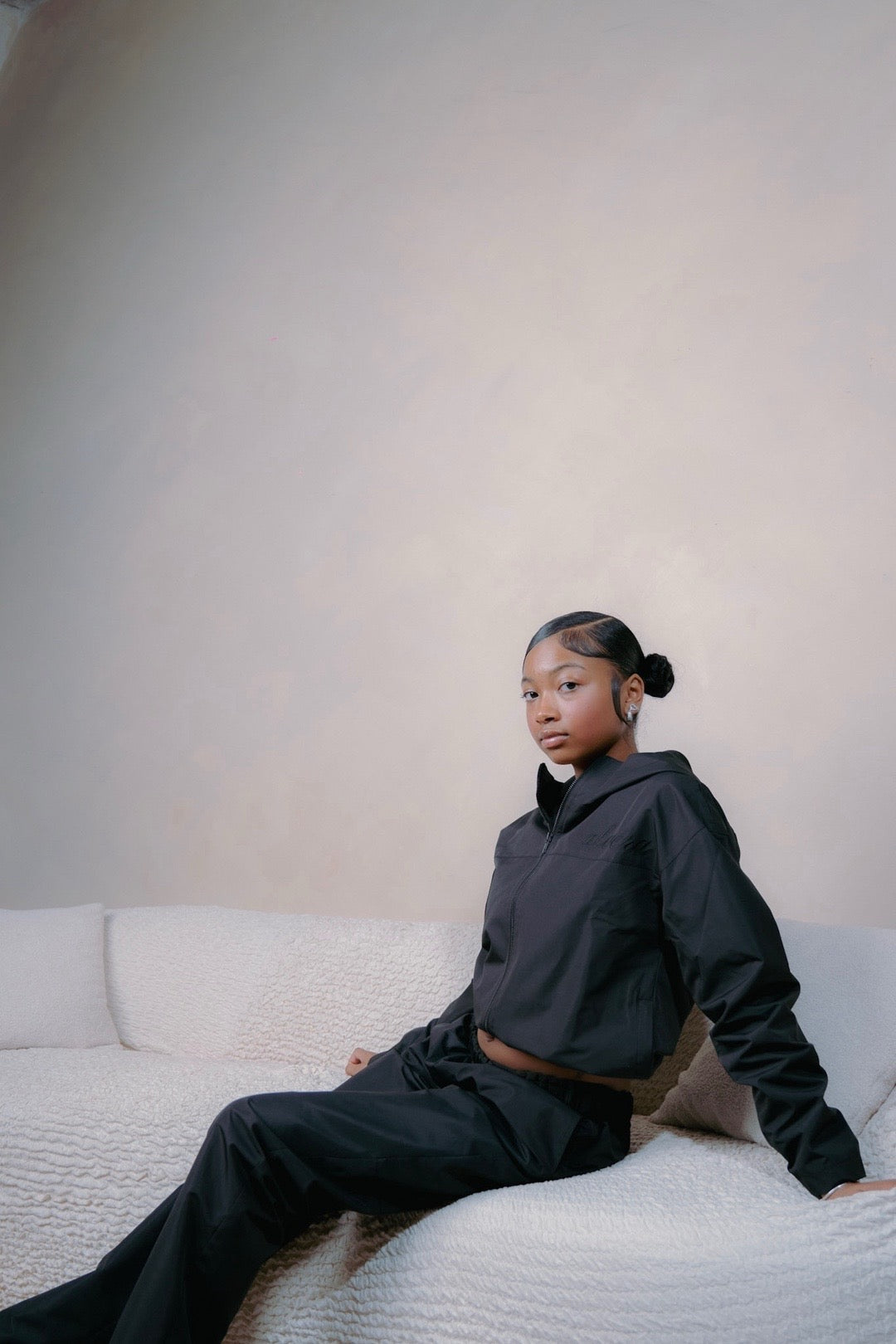 Shell 01 — Black (Unisex)