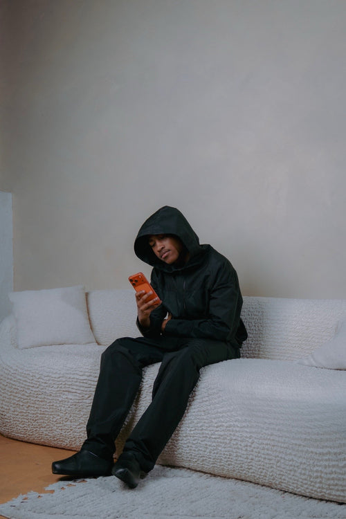 Shell 01 — Black (Unisex)