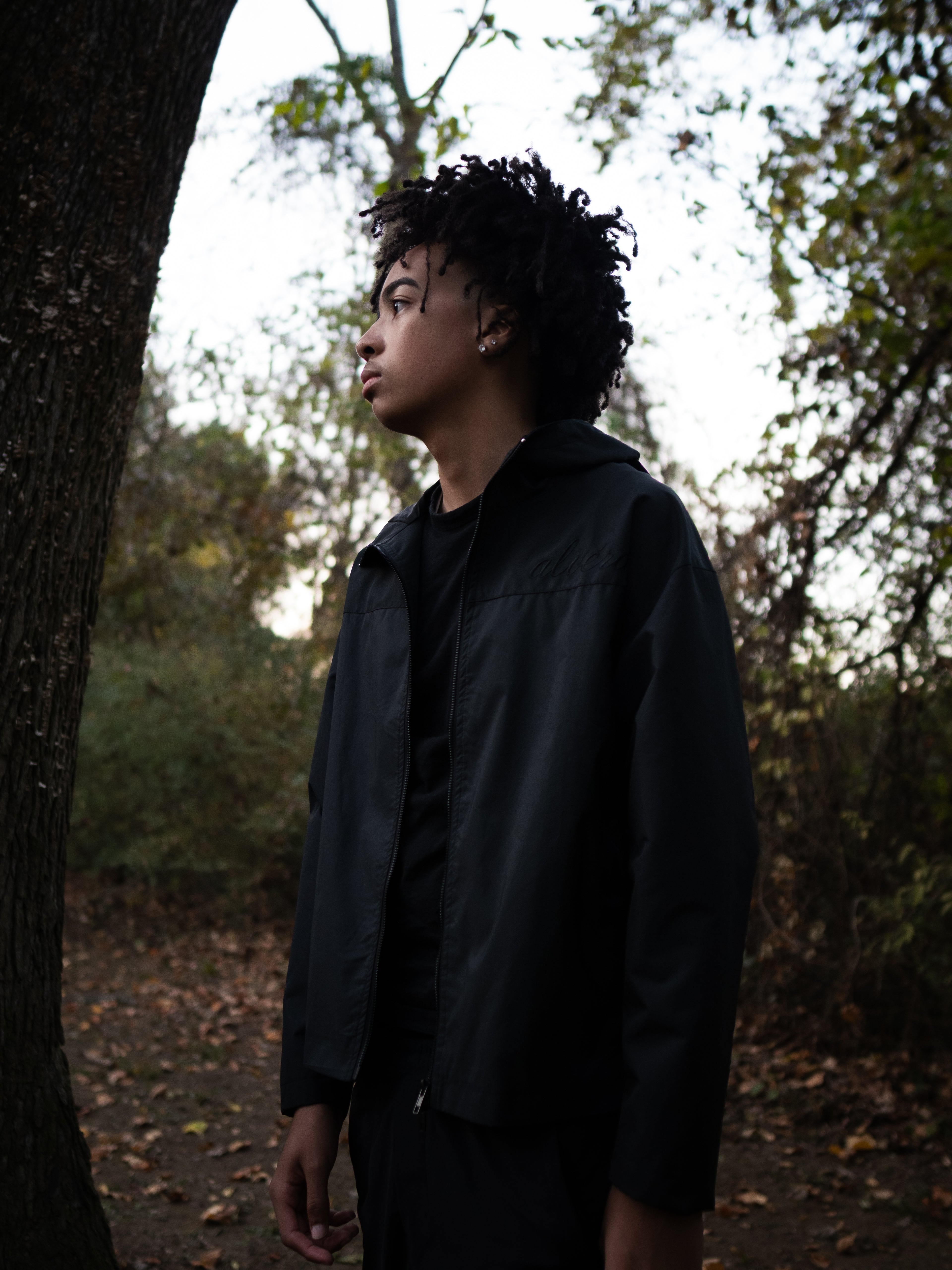 Shell 01 — Black (Unisex)